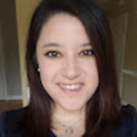 Meet your Posher, Iris - Picture 1 of 1